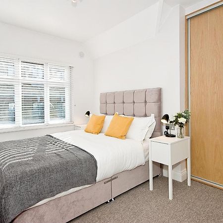 F6 Greek Street By City Living London Room photo